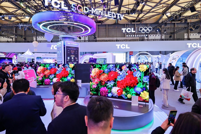 揽获四项艾普兰大奖！tcl实业携创新科技登场awe 2026