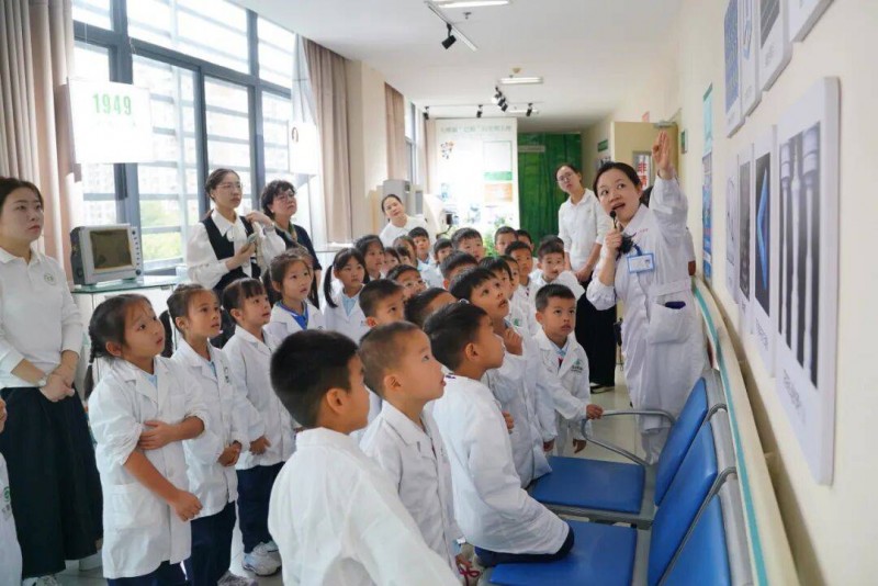 “爱眼小卫士”科普探秘,从小养成近视防控好习惯