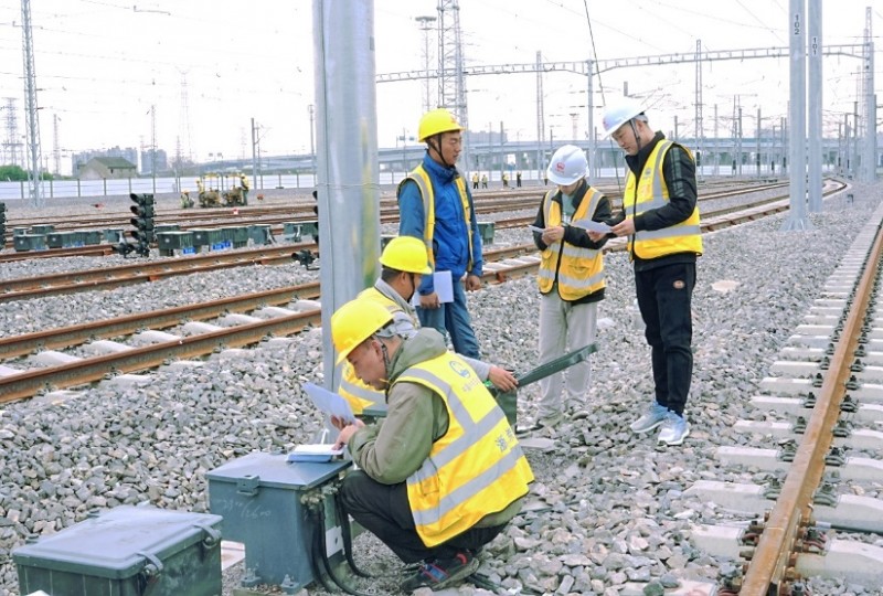 金甬铁路宁波动车所信号系统正式启用