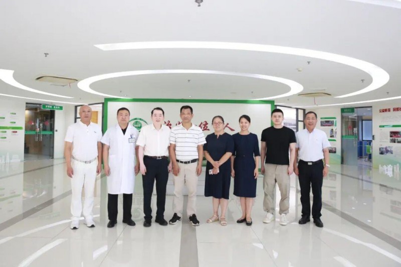 福州市台江区卫健局领导莅临东南眼科医院调研指导党建工作