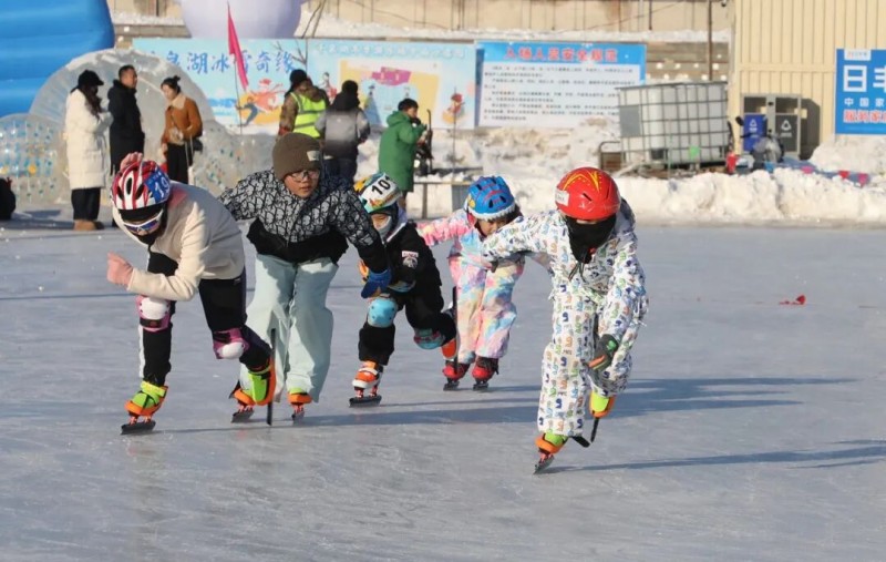 油画塔城·新年新景 | 热雪欢歌启新章——塔城地区冰雪文化旅游季多彩活动点燃冰雪激情