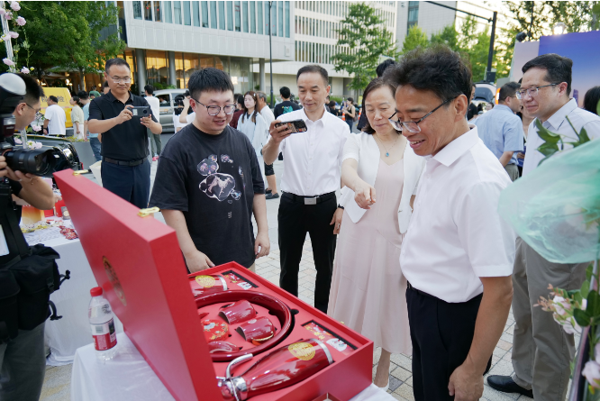 500万结婚消费券来袭!婚礼纪协办首届“甜蜜杭州博览会”