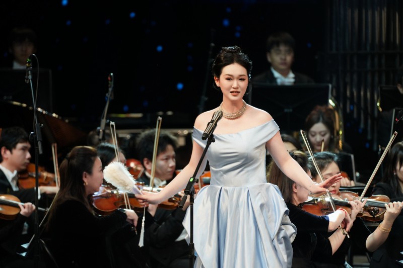 陶瓷界开先河！首届“陶瓷春晚”如何成为五粮文创品牌升维支点