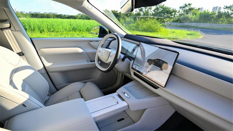 这样开车，才叫“豪华”！沃尔沃xc70，智能安全双全！