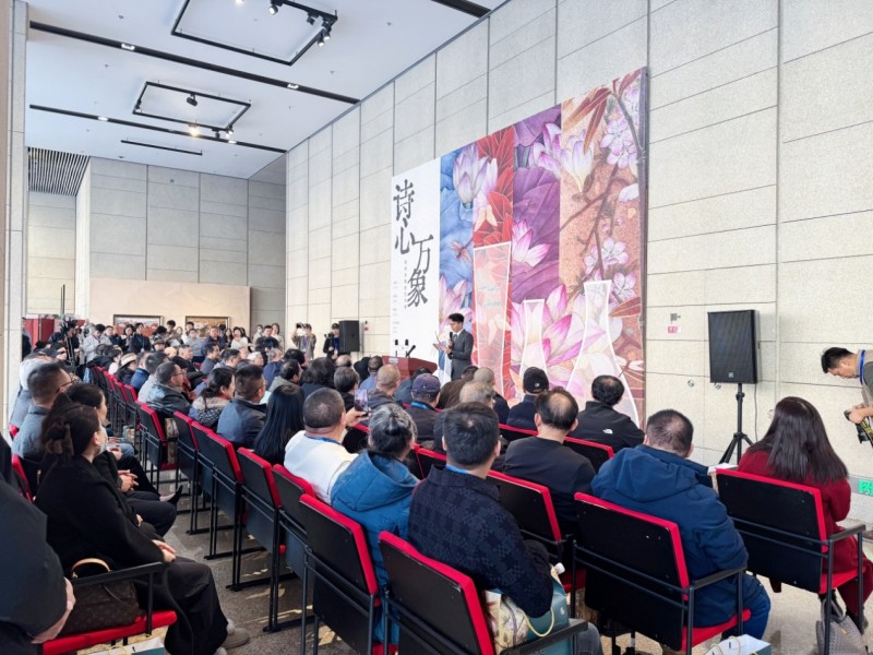 泥金飞彩诗心万象:守护者传播计划·张闻冰陶瓷艺术展在京开幕