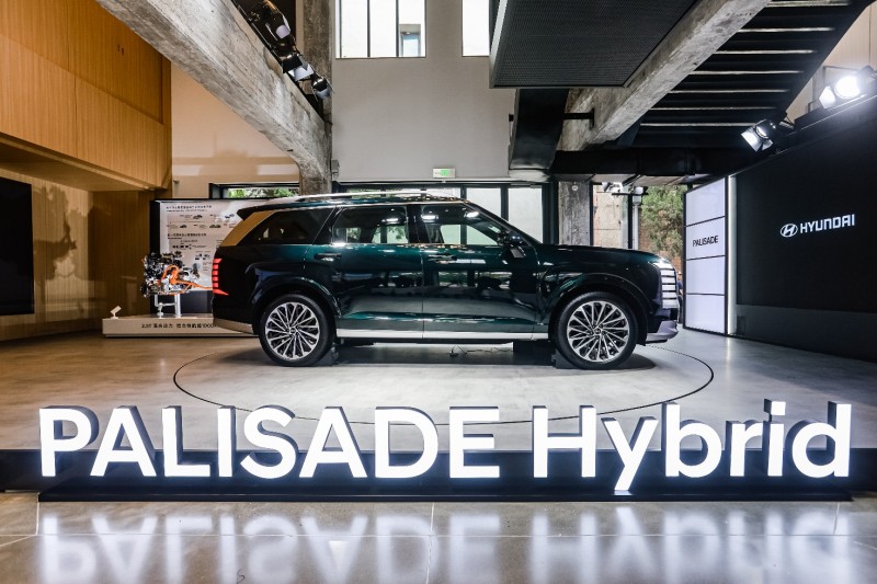 2.5t 双电机 ,新一代帕里斯帝中国首秀演绎混动旗舰新高度