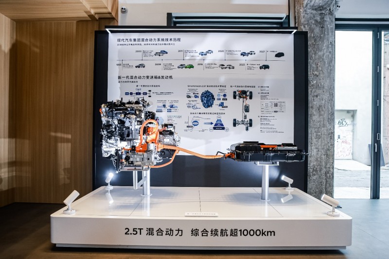 2.5t 双电机 ,新一代帕里斯帝中国首秀演绎混动旗舰新高度