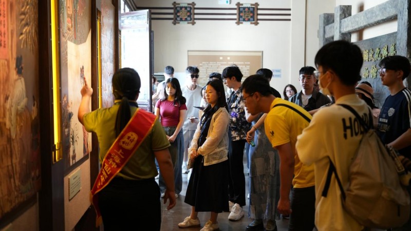 神仙酒庄及神捷跨境留学生直播产业园欢迎台湾 青年才俊的参访