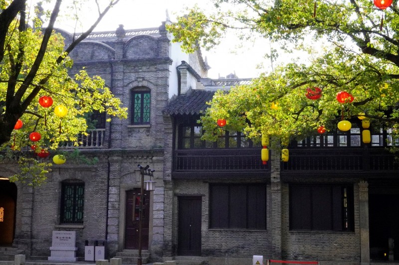 惊艳亮相!中建八局总承包公司承建的无锡惠山古镇映月里街区正式开街