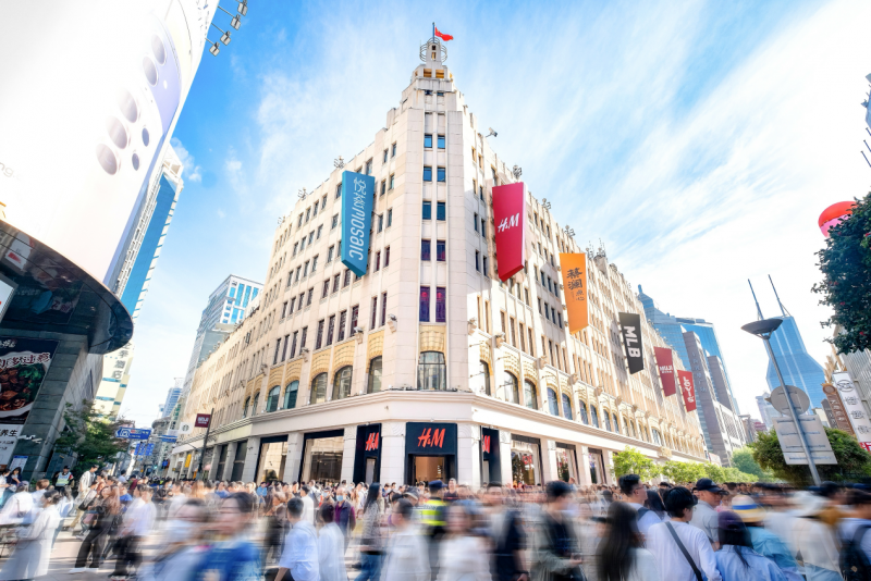 上海悦荟广场焕新升级“恰恰谷” 可持续商业创新,与百年商业街共创消费新生态