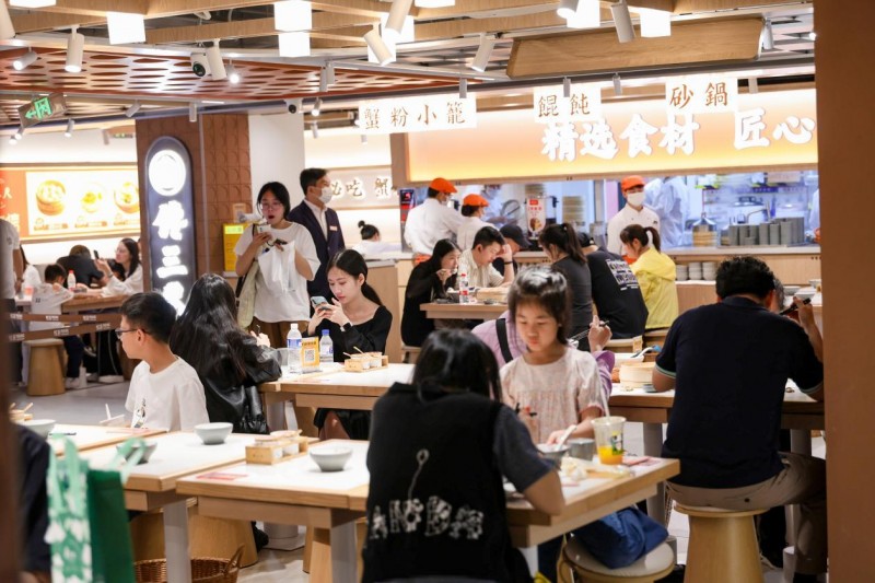 上海悦荟广场焕新升级“恰恰谷” 可持续商业创新,与百年商业街共创消费新生态