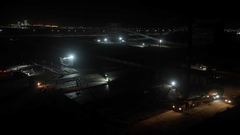 按下开局“加速键”,奏响春日“奋进曲”——新疆火烧云项目建设纪实