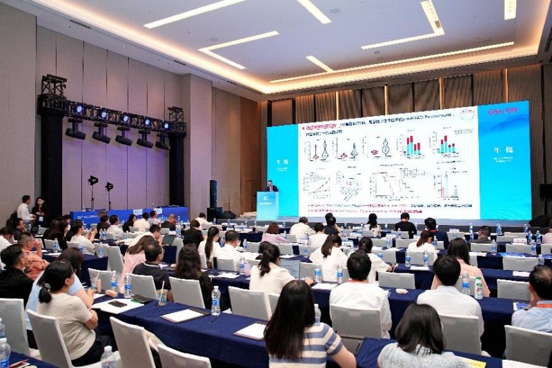 首届国际医药健康产业创新研讨会启幕,轻预携手海枫科技揭牌“长寿抗衰前沿医学实验室”