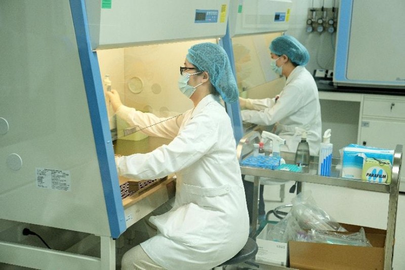 首届国际医药健康产业创新研讨会启幕,轻预携手海枫科技揭牌“长寿抗衰前沿医学实验室”