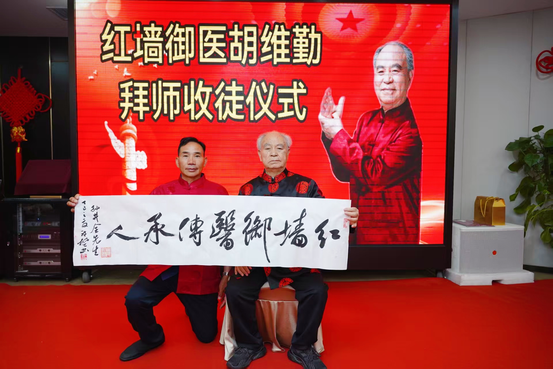 1752386200164543.jpg d74eb7521a14d44caf6a67b53c9d71c.jpg