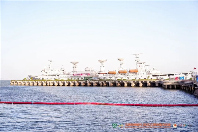 江阴农商银行2025江阴半程马拉松鸣枪开跑!女子打破赛会纪录!