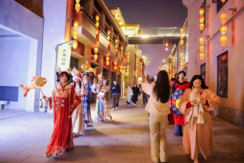 斗级营新春盛宴演绎“江汉揽胜”新图景