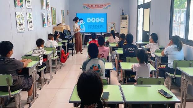 平安融易南通分公司:童心绘梦 平安护航