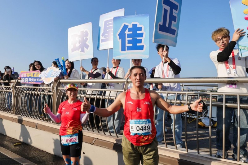 与城市同频，为奔跑喝彩：正佳广场五度助力广马书写活力新篇