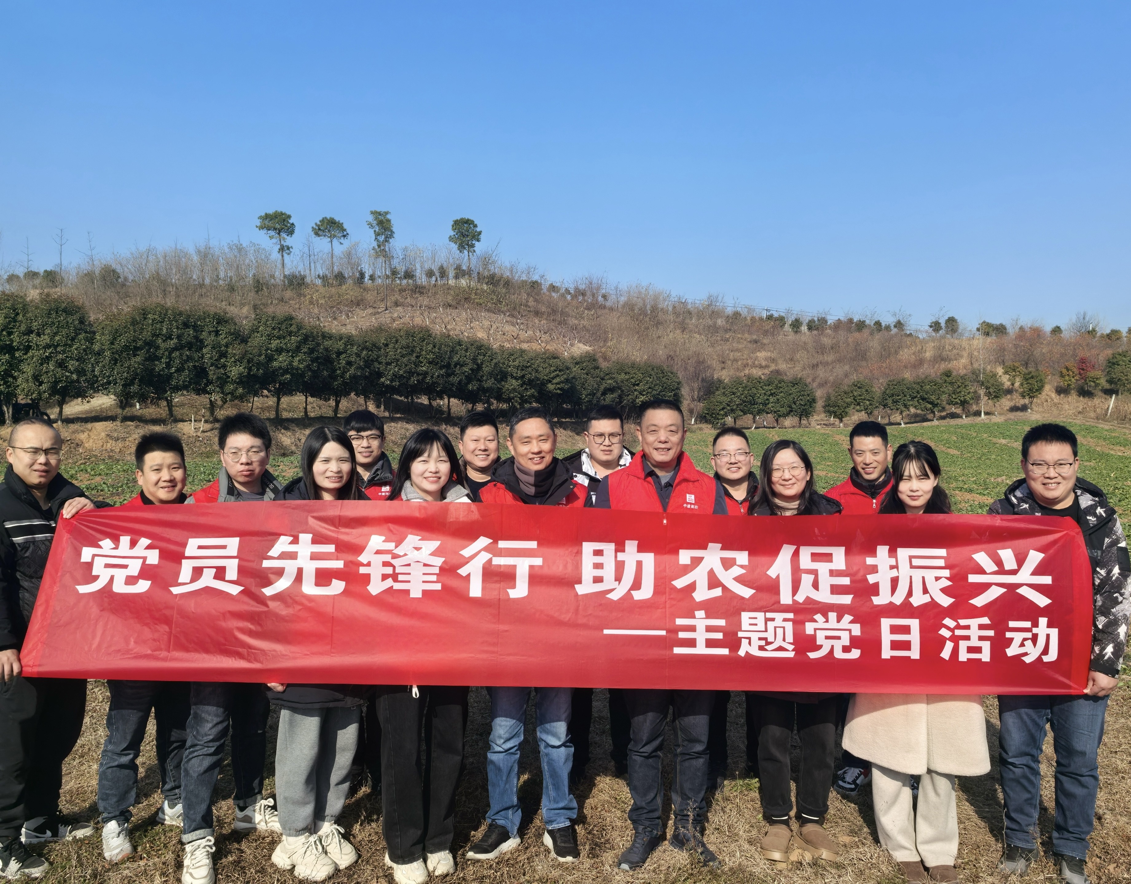 1735177476490965.jpg 903b99a0088aad3e8af804e06a81578.jpg