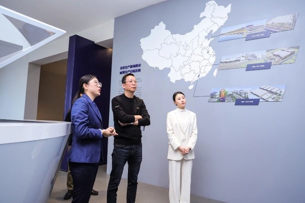 吴晓波走进皇派门窗标杆工厂,即将揭秘中国好门窗的品质密码!