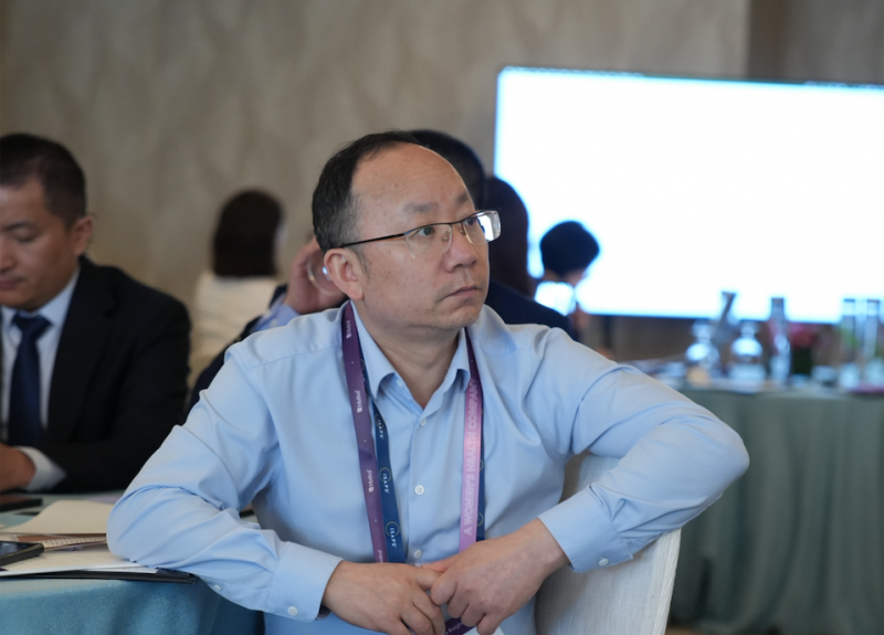 智汇狮城 引领未来 邹大龙院长携手motiva梦萦?共绘健康美发展新图景