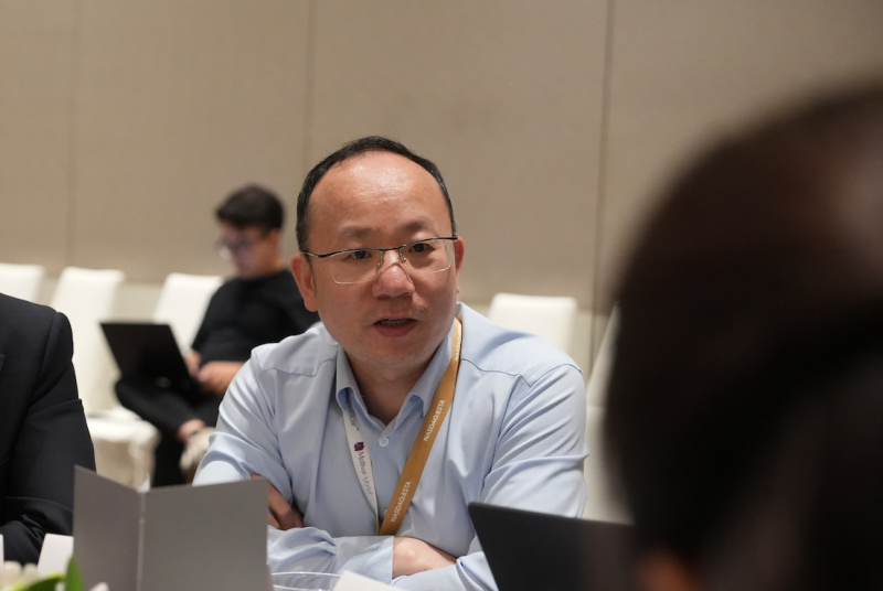 智汇狮城 引领未来 邹大龙院长携手motiva梦萦?共绘健康美发展新图景