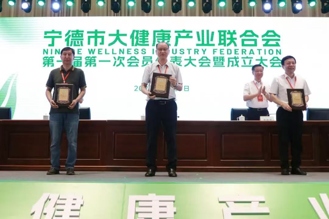 1759045424345137.jpg 6941e1ed54dcd2a8760f0c942289fa27.jpg