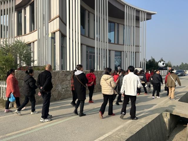 “‘郁’邻里·共聚力”社区营造项目“郁”乐共建行动“对标先进取经验·交流互鉴促发展”主题参访活动