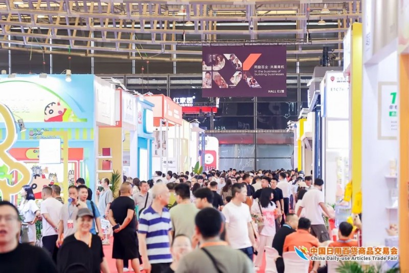 2025上海百货会完美落幕!添赞硬核“手护”实力圈粉,新品互动引热潮!