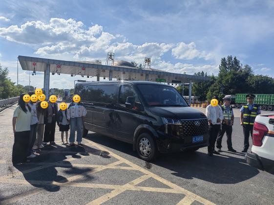 护航暑运不停歇,交通执法“蒸”战到底