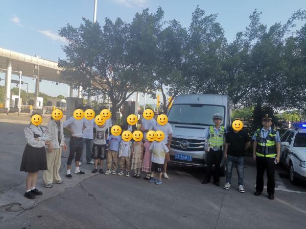 护航暑运不停歇,交通执法“蒸”战到底