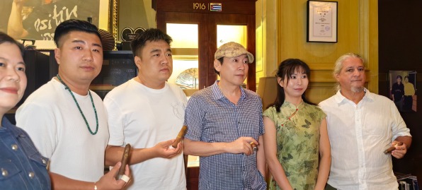 1757081235634326.jpg 04.jpg