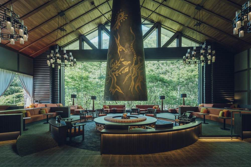 public space “lobby mori no shinwa“ 1 - hoshino resorts oirase keiryu hotel